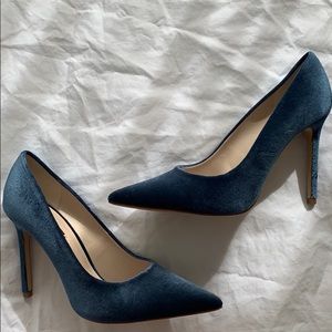 Zara Peacock Blue Velvet Pumps